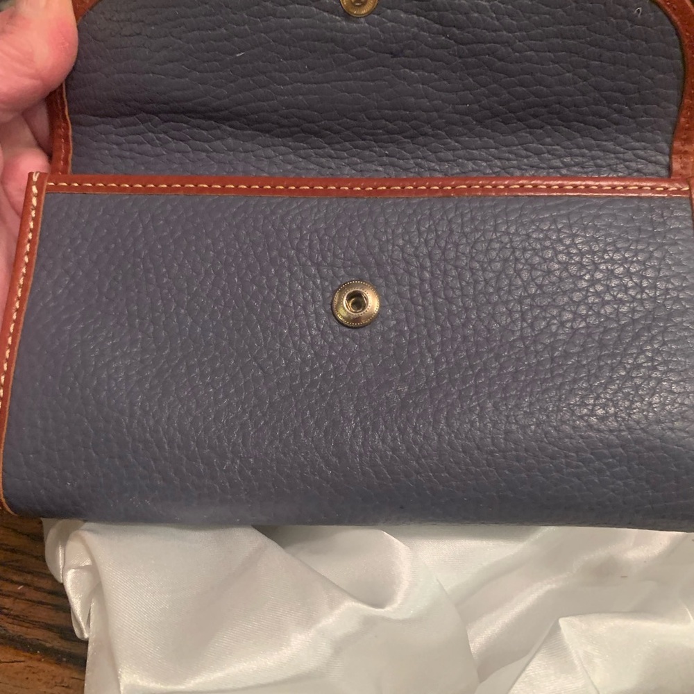 DOONEY & BOURKE AUTHENTIC SLATE BLUE WALLET - Picture 9 of 11